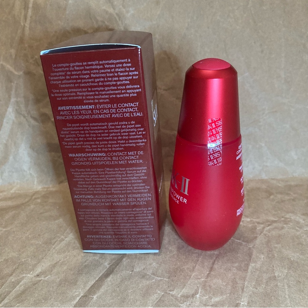 Sk-ii SKINPOWER Essence Serum - Picture 6 of 6